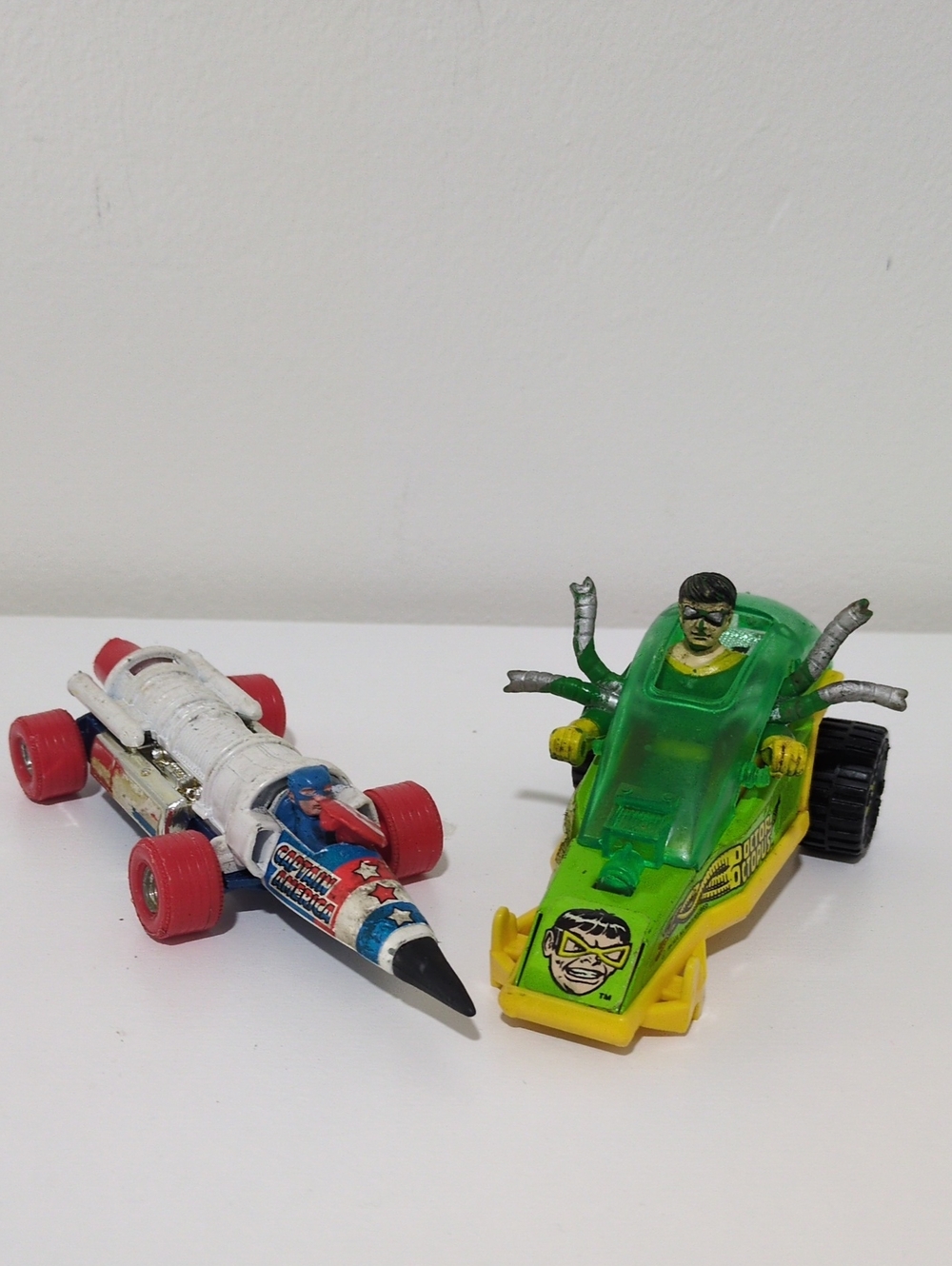 Vintage Marvel Captain America Jetmobile And Dr Octopus Blaster Car
